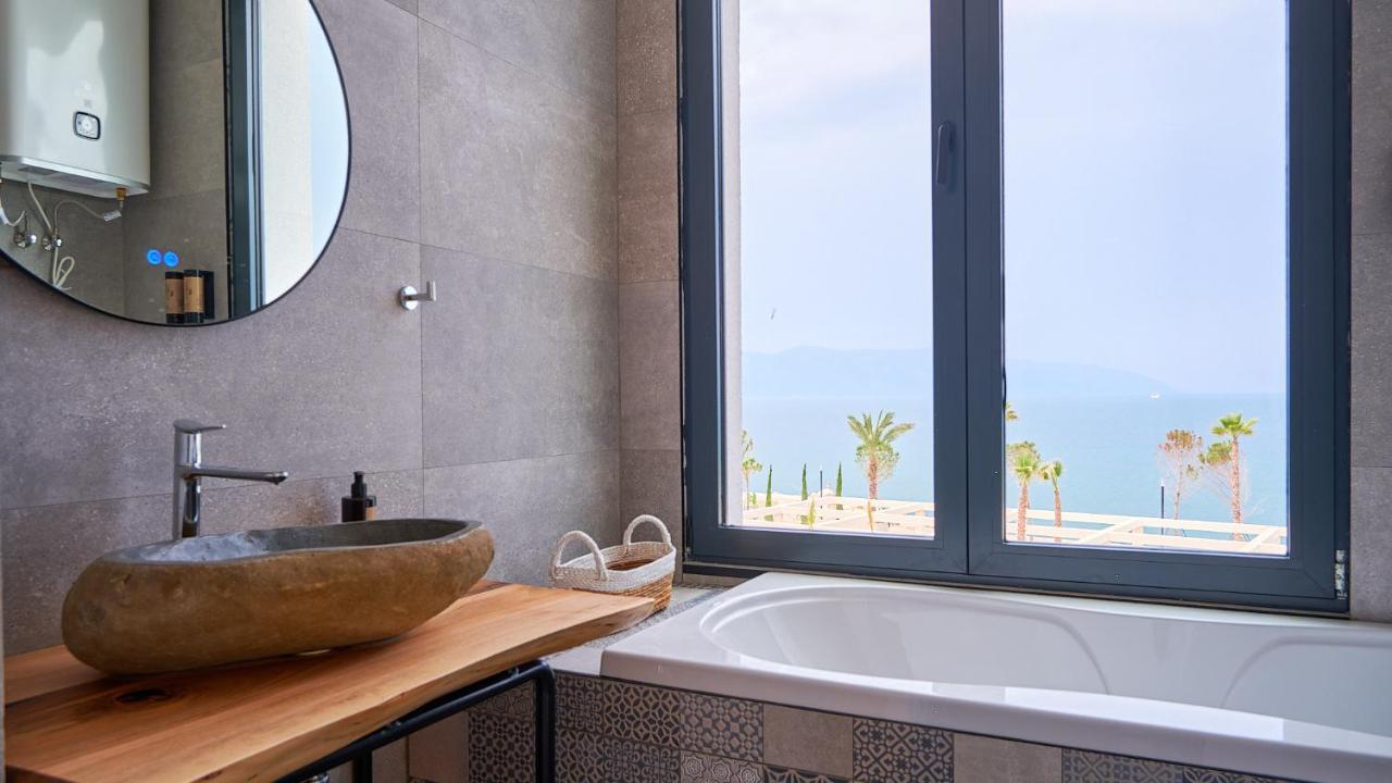 Azar Luxury * Vlora
