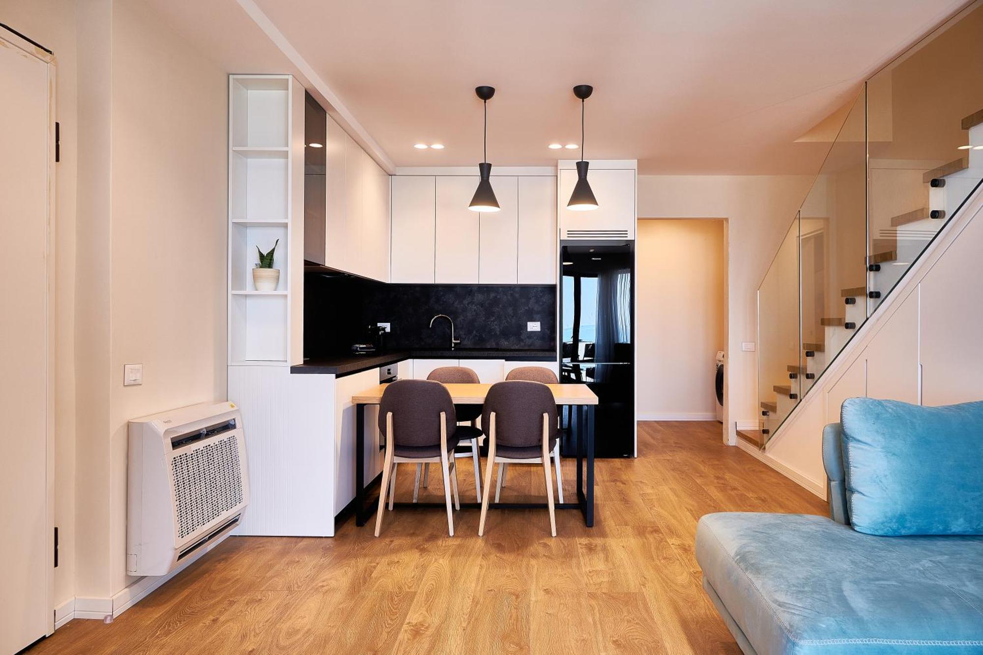 Azar Luxury Aparthotel *