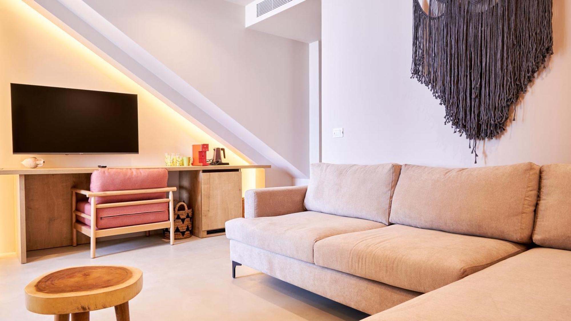 Azar Luxury Apartmanhotel Vlora